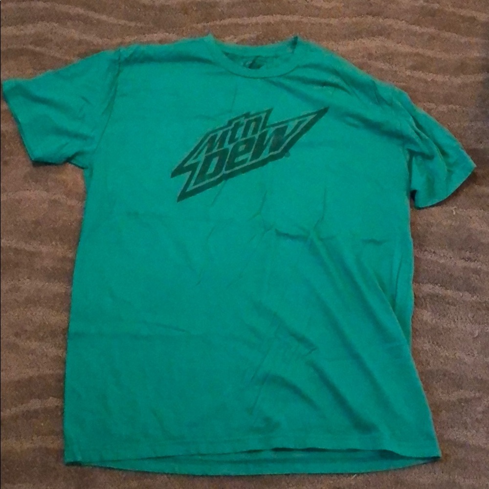 New Men’s Mountain Dew T
